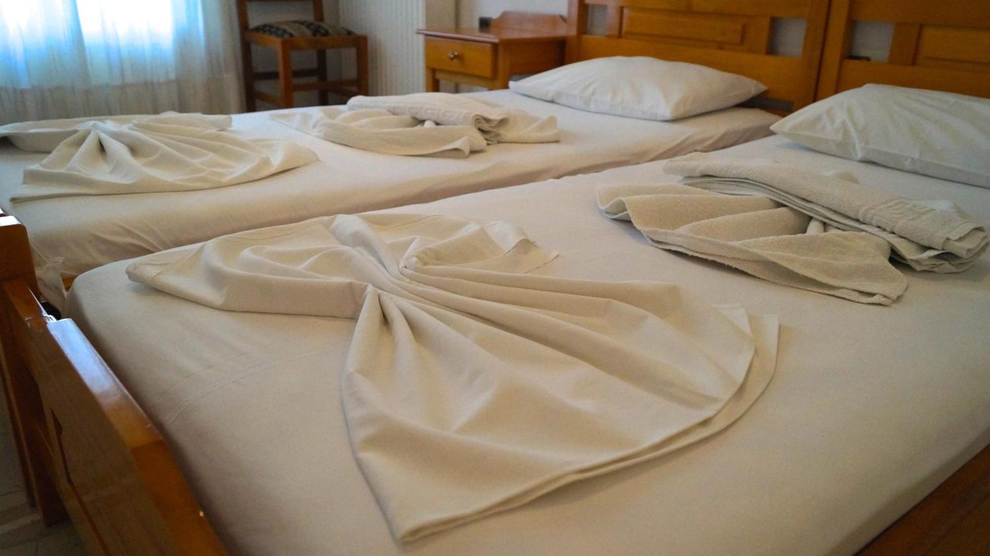 Rania Beach Ireo  Room photo