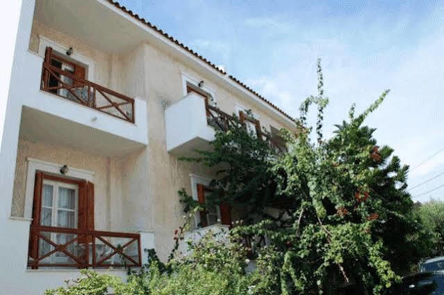 Rania Beach Ireo  Exterior photo
